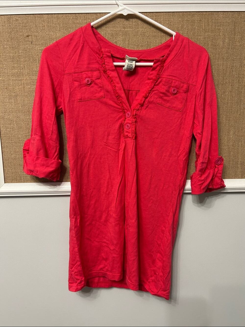 Route 66 Women’s Bright Pink Button-Front Ruffle Tunic